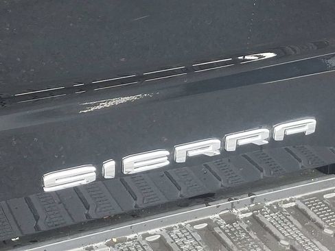 Used 2022 GMC Sierra 1500 Denali AWD/4WD image 31