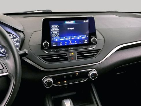 Used 2020 Nissan Altima 2.5 S FWD image 6