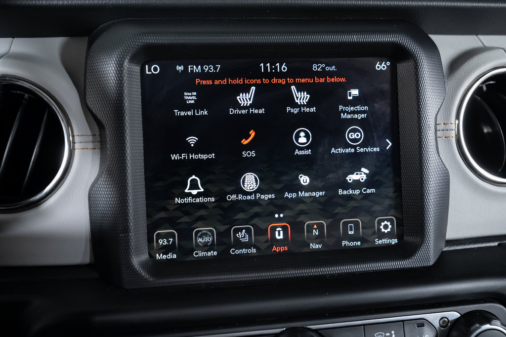 Used 2022 Jeep Wrangler Unlimited Sahara AWD/4WD image 33