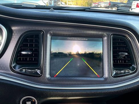 Used 2017 Dodge Challenger GT w/ Driver Convenience Group image 21