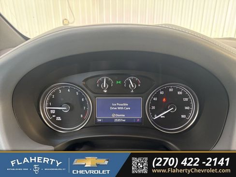 Used 2023 Buick Enclave Essence w/ Experience Buick Package image 24