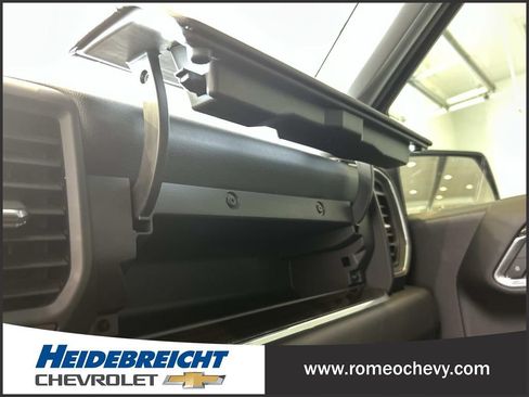 Used 2024 Chevrolet Silverado 1500 LT Trail Boss w/ Protection Package AWD/4WD image 26