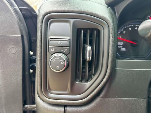 Used 2021 Chevrolet Silverado 1500 Custom RWD image 21