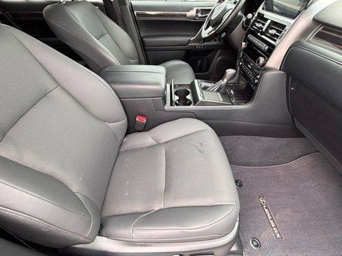 Used 2023 Lexus GX 460 Premium w/ Premium Package AWD/4WD image 12