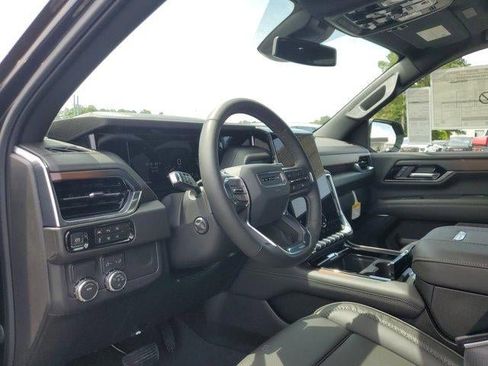 New 2026 GMC Yukon XL Denali w/ Sun & Power Step Package RWD image 16