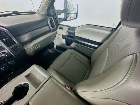 Used 2018 Ford F350 XL w/ Power Equipment Group image 11