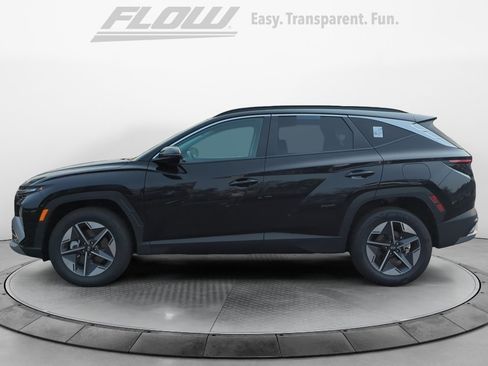 Certified 2025 Hyundai Tucson SEL AWD/4WD image 5
