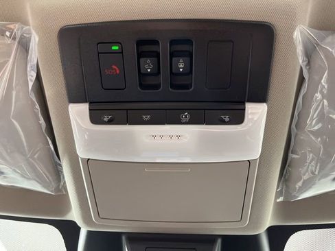New 2026 Nissan Rogue Platinum AWD/4WD image 34