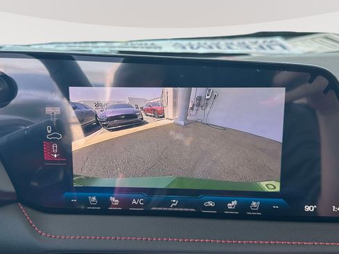 New 2026 Chevrolet Corvette E-Ray AWD/4WD image 17