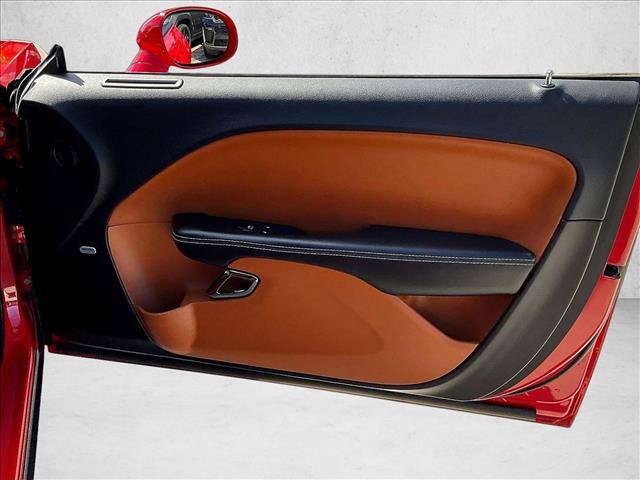 Used 2019 Dodge Challenger SRT Hellcat RWD image 15