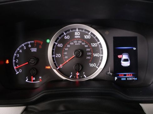 Used 2020 Toyota Corolla SE image 4