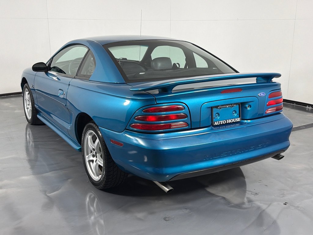 Used 1994 Ford Mustang GT RWD image 7