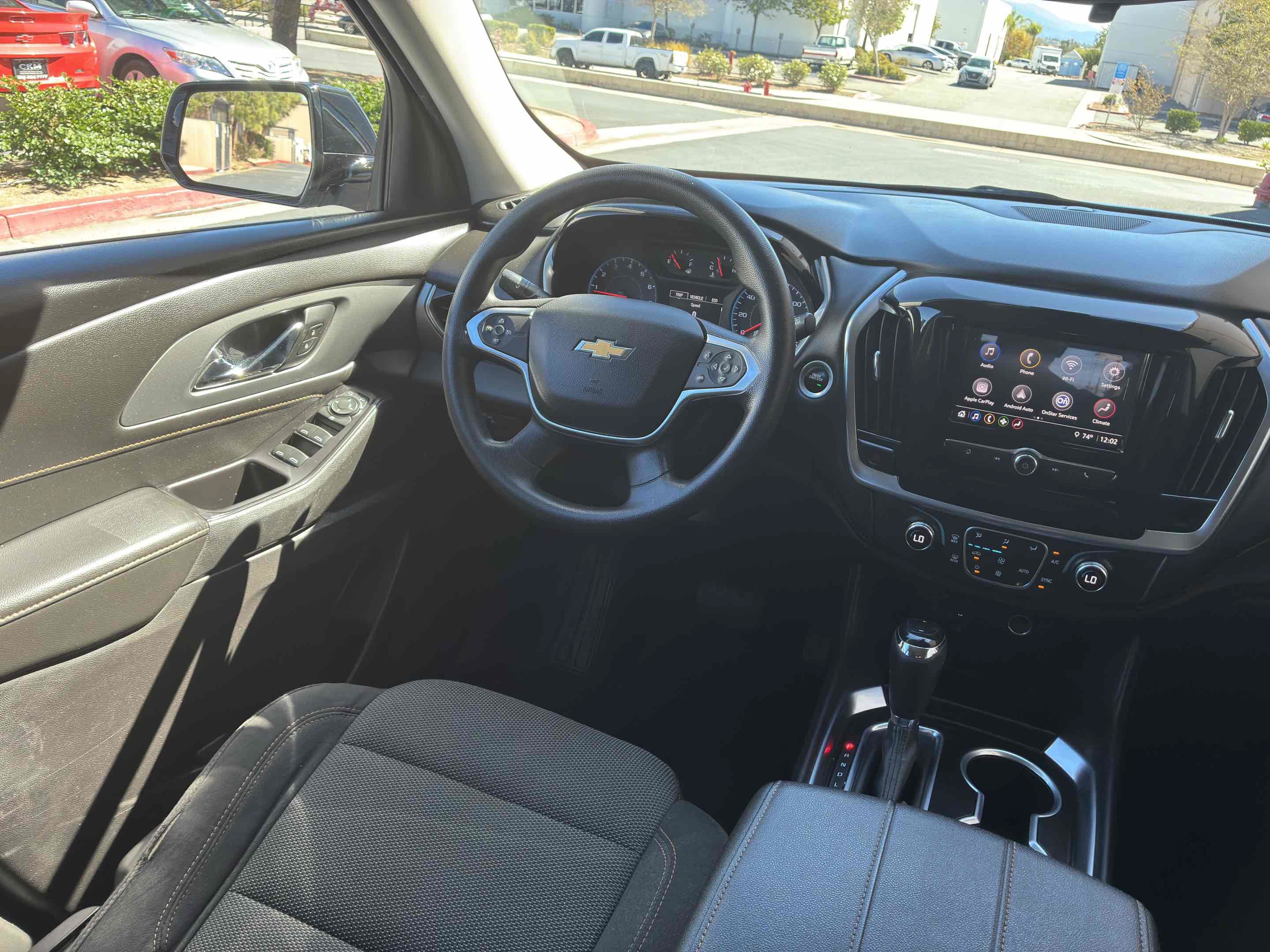 Used 2020 Chevrolet Traverse LS FWD image 16