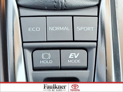 Certified 2025 Toyota Camry SE FWD image 24