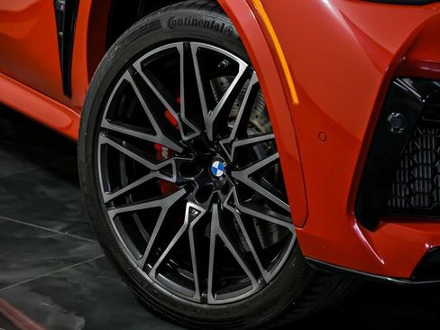 Used 2020 BMW X5 M Competition image 3