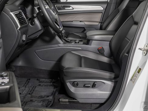 Used 2023 Volkswagen Atlas Cross Sport SE w/ Panoramic Sunroof Package AWD/4WD image 25