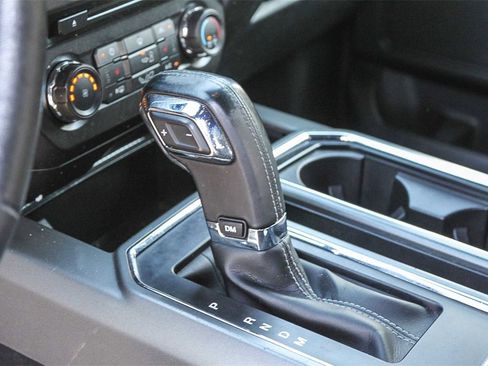 Used 2018 Ford F150 XLT w/ Equipment Group 302A Luxury image 24