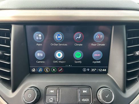 Used 2021 GMC Acadia Denali w/ Denali Ultimate Package image 27