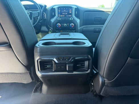 Used 2020 GMC Sierra 2500 SLT w/ SLT Premium Plus Package AWD/4WD image 28
