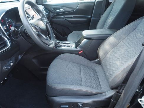 Used 2022 Chevrolet Equinox LT image 9