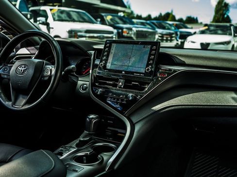 Used 2022 Toyota Camry XSE w/ Navigation Package AWD/4WD image 36