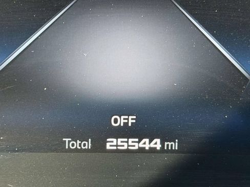 Used 2025 BMW M440i RWD image 37