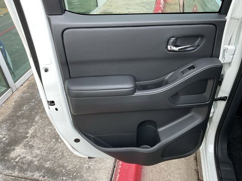 New 2026 Nissan Frontier SV image 20