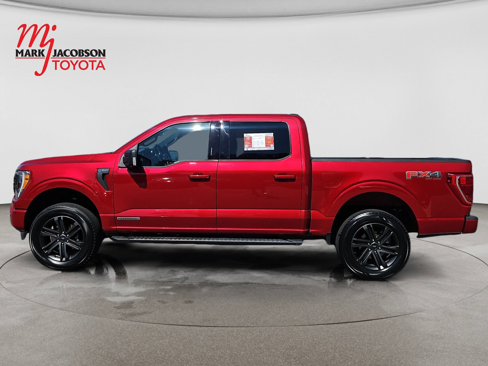 Used 2022 Ford F150 XLT w/ Equipment Group 302A High AWD/4WD image 14