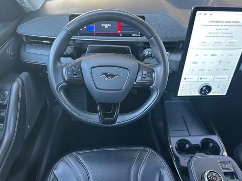 Used 2022 Ford Mustang Mach-E Premium RWD image 13