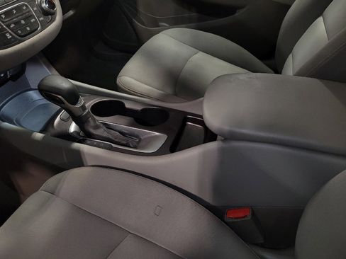 Used 2022 Chevrolet Malibu LS image 26