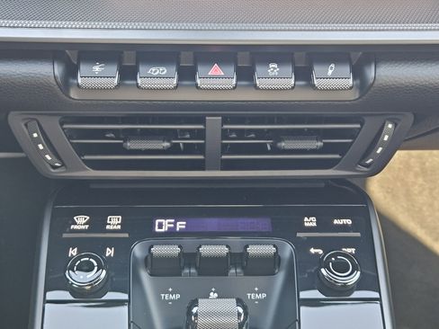 Certified 2025 Porsche 911 Carrera S image 20