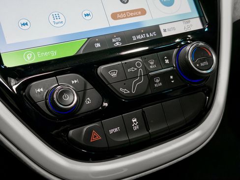 Used 2017 Chevrolet Bolt LT image 14