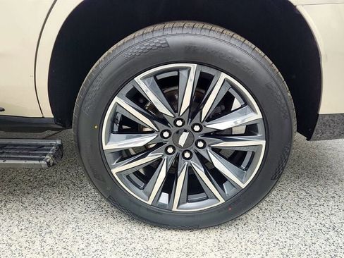 Used 2021 Cadillac Escalade Sport Platinum image 9