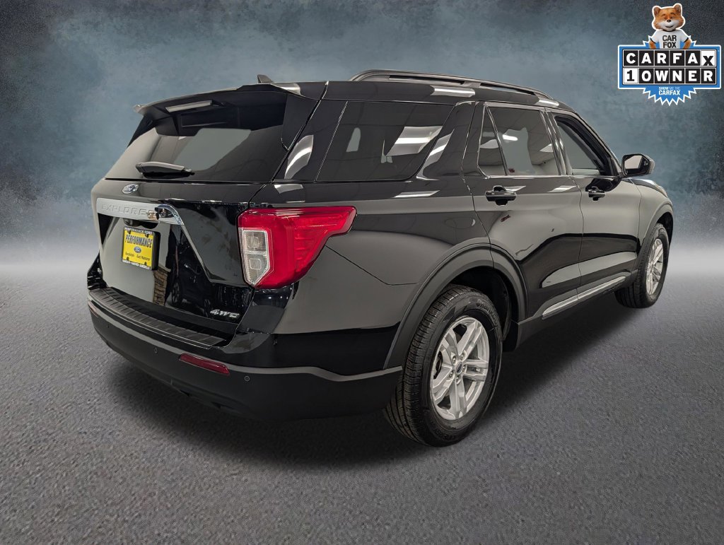 Used 2023 Ford Explorer XLT AWD/4WD image 4