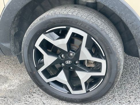 Used 2023 Hyundai Santa Cruz Limited w/ Tow & Go Package image 25