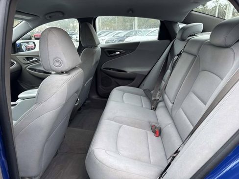 Used 2023 Chevrolet Malibu LT image 14