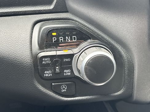 Used 2022 RAM 1500 Big Horn AWD/4WD image 14