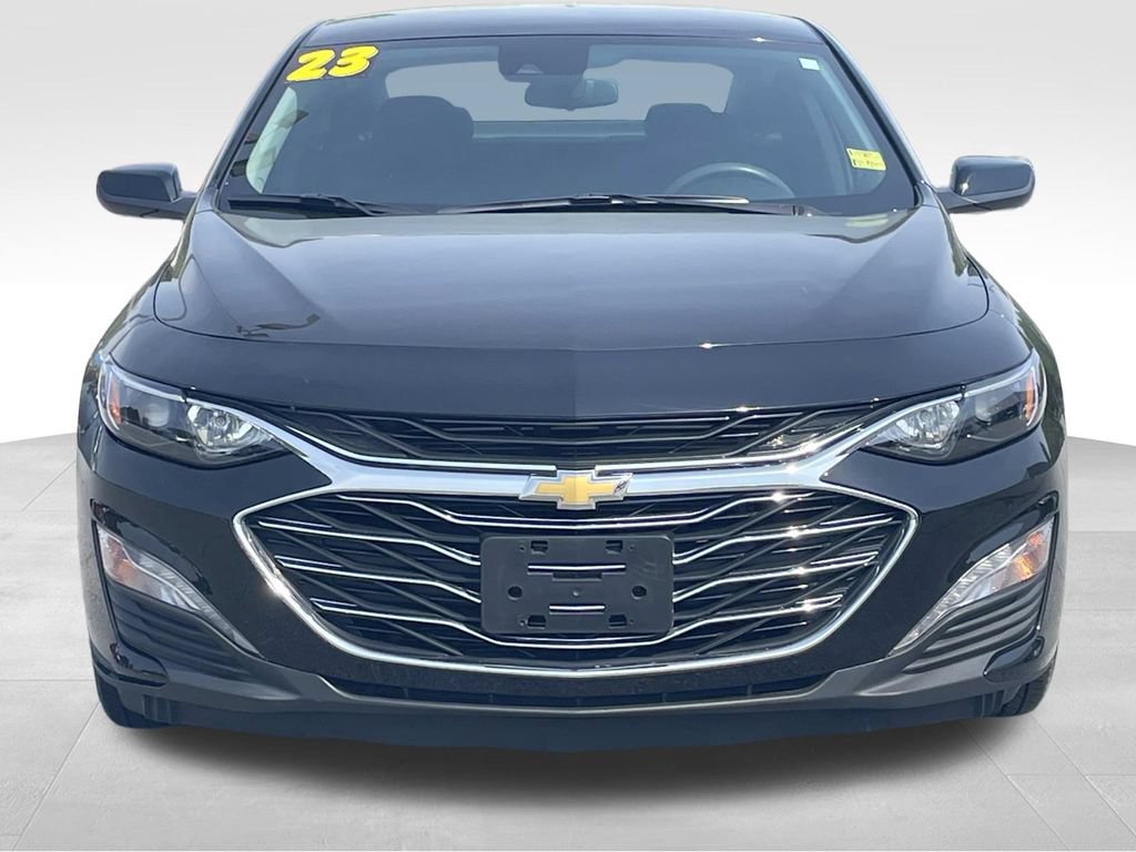 Used 2023 Chevrolet Malibu LT FWD image 9