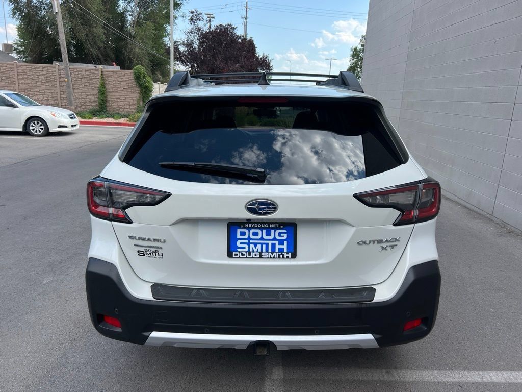 Used 2024 Subaru Outback Limited XT AWD/4WD image 5