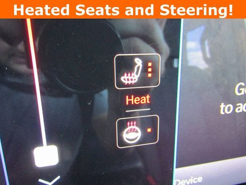 Used 2024 Jeep Wrangler Sahara image 7