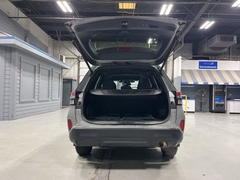 Used 2026 Subaru Forester Premium AWD/4WD image 10