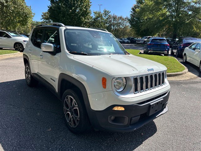 Used 2017 Jeep Renegade Limited AWD/4WD image 3