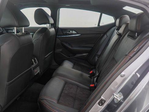 Used 2023 Nissan Maxima SR w/ Sport Mat Group image 16