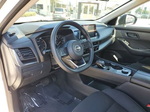 Used 2024 Nissan Rogue S AWD/4WD image 14