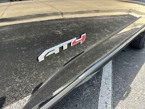 New 2026 GMC Terrain AT4 w/ Technology Package II image 14