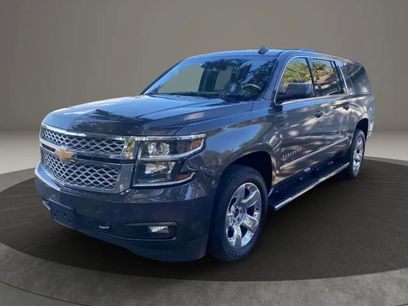 Used 2017 Chevrolet Suburban LT w/ LT Signature Package