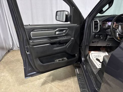 Used 2021 RAM 1500 Big Horn AWD/4WD image 2