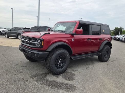 New 2026 Ford Bronco Outer Banks w/ Sasquatch Package AWD/4WD image 30