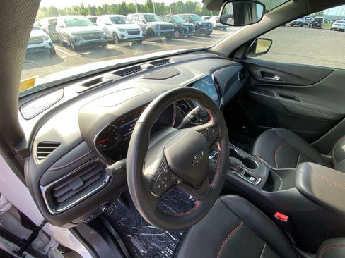 Used 2024 Chevrolet Equinox RS w/ RS Leather Package AWD/4WD image 9