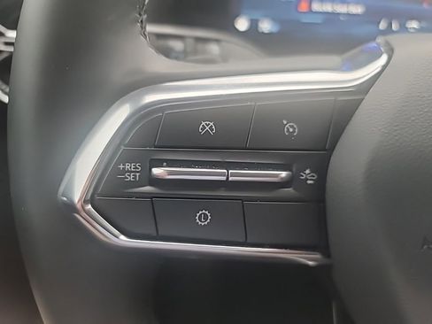 Certified 2026 Chevrolet Equinox LT FWD image 18